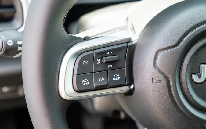 Jeep Avenger cena 124306 przebieg: 5, rok produkcji 2023 z Poznań małe 436
